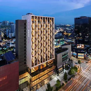 **** Hotel Mercure Ambassador Hongdae Zuid-Korea